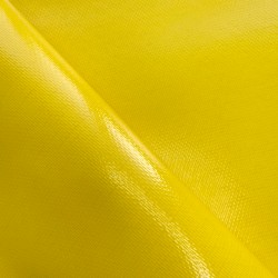 Тентовый материал ПВХ 600 гр/м2 плотная, Жёлтый (Ширина 150см), на отрез  в Серове, 600 г/м2, 1029 руб